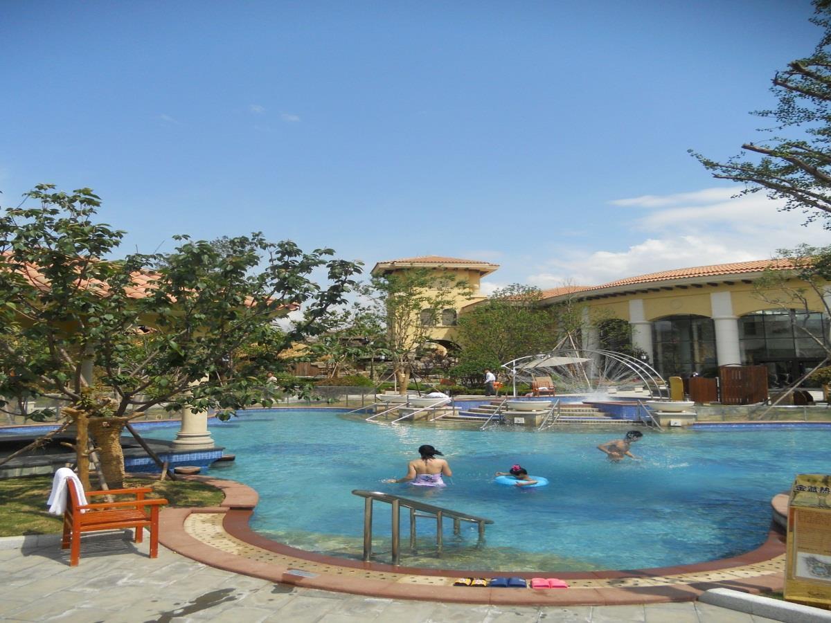 Q And X Hot Spring Resort Qingdao Exterior foto